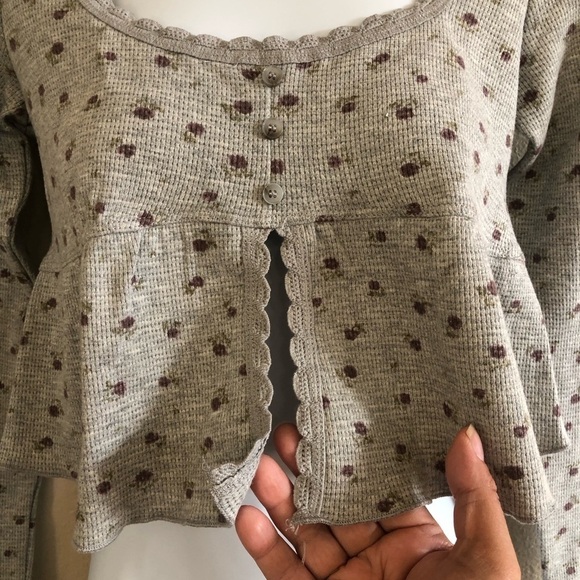 Kirious Los Angeles Floral Babydoll  Waffle Knit Long Sleeves Crop Top Size S - Picture 6 of 11